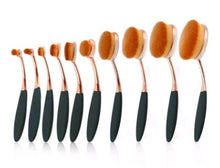 Carica l&#39;immagine nel visualizzatore di Gallery, Cosmetic brush
