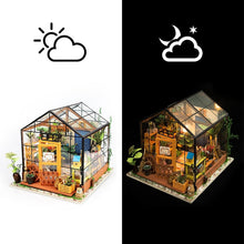 Carica l&#39;immagine nel visualizzatore di Gallery, Robotime Green Garden con mobili
