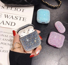 Carica l&#39;immagine nel visualizzatore di Gallery, Crystal Airpod Case
