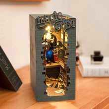 Carica l&#39;immagine nel visualizzatore di Gallery, ROBOTIME casa delle bambole

