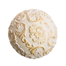 Carica l&#39;immagine nel visualizzatore di Gallery, Palle Decorative bianco oro
