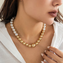 Carica l&#39;immagine nel visualizzatore di Gallery, Exaggerated Punk Contrast Color Beaded Necklace Ball Bracelet
