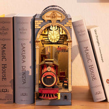 Carica l&#39;immagine nel visualizzatore di Gallery, ROBOTIME casa delle bambole
