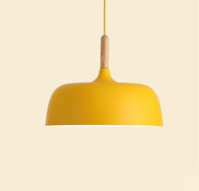Load image into Gallery viewer, Lampadario Creativo in Legno e Metallo
