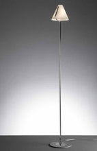 Carica l&#39;immagine nel visualizzatore di Gallery, Piantana-Lampada da terra-cromo-vetro cono-vetro opale-Marino cristal
